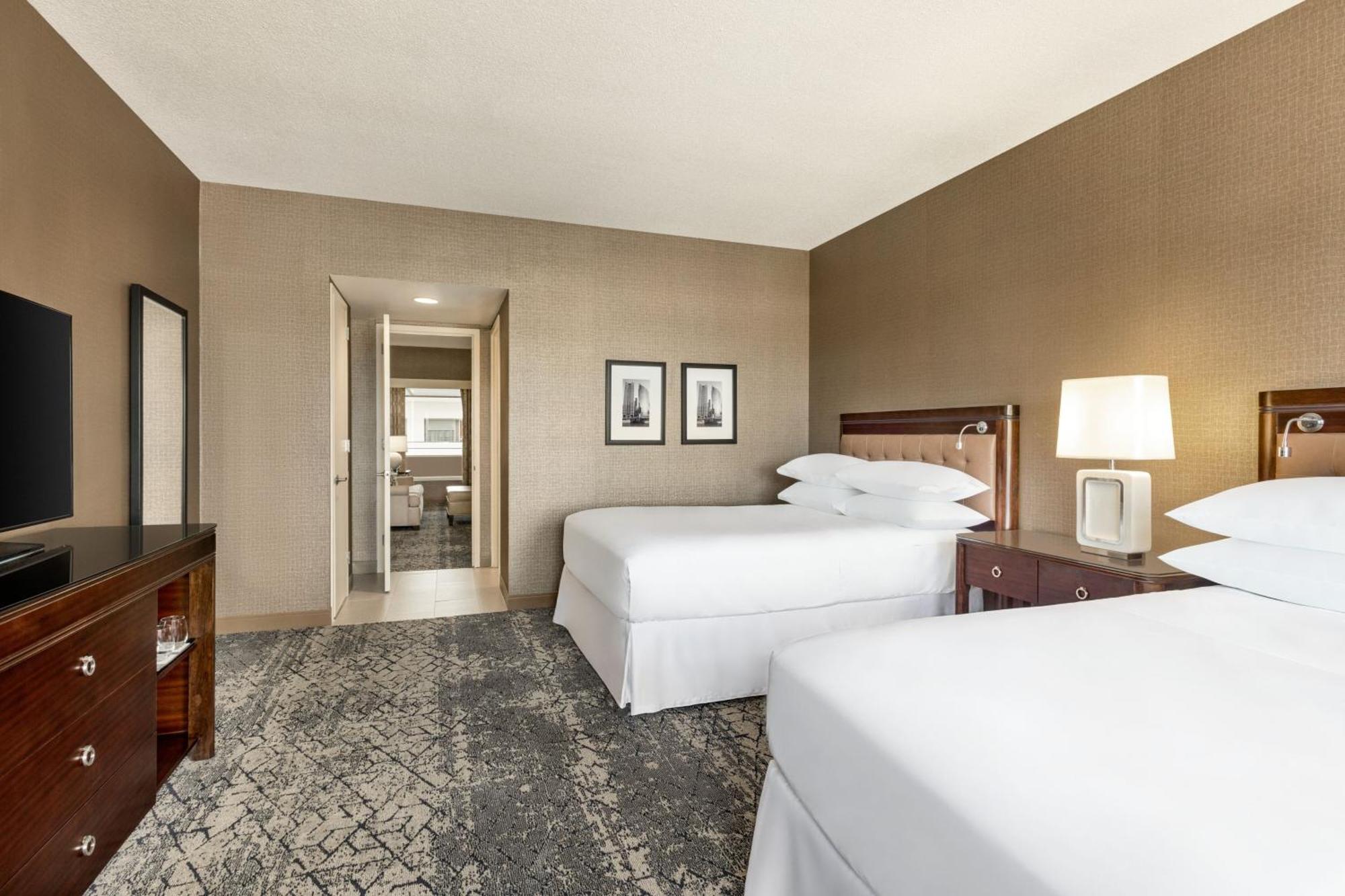 Sheraton Suites Chicago O'Hare Rosemont Zewnętrze zdjęcie