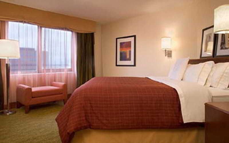 Sheraton Suites Chicago O'Hare Rosemont Pokój zdjęcie